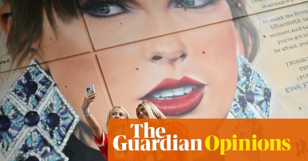 Why can't British and American politics understand Taylor Swift? Because she's a force in her own right | Gabby Hinsliff