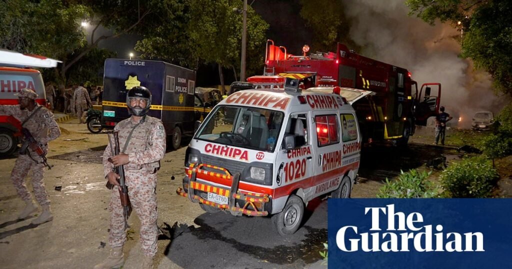 2 people killed in explosion targeting Chinese nationals near Karachi airport | 2 people killed in explosion targeting Chinese nationals near Karachi airport in Pakistan